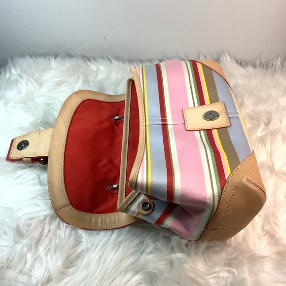 🛍COACH Daisy handbag🌸 - Picture 10 of 13